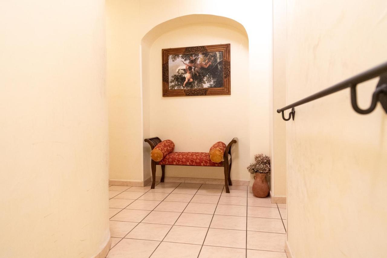 Locanda Da Otello Марта Екстериор снимка